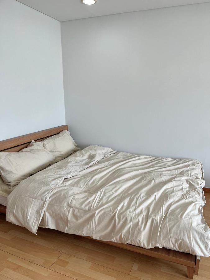 شقة 1 Minute House From Hongdae سيول المظهر الخارجي الصورة